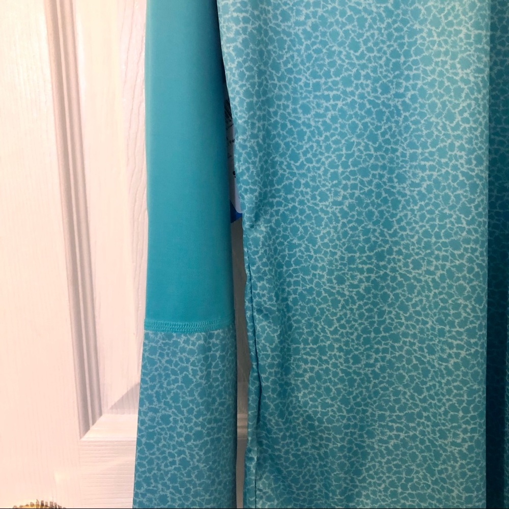 Columbia Women's Blue Long Sleeve Omni Shade Shirt Size US Medium - Picture 7 of 8